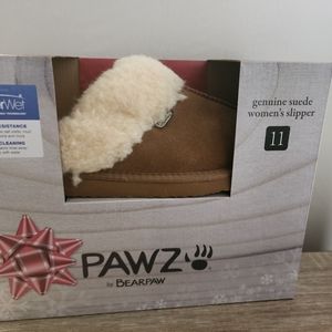 Bearpaw slipper size 11